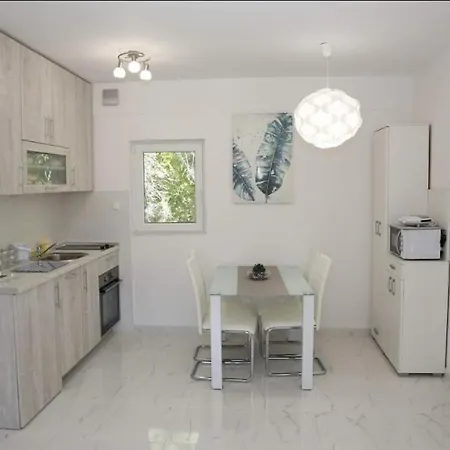 House Vidamo - Vacation With Swimming Pool 度假居