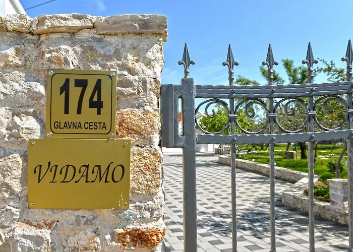 Vakantiehuis House Vidamo - Vacation With Swimming Pool